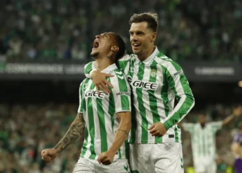 El Betis da el primer paso hacia la final