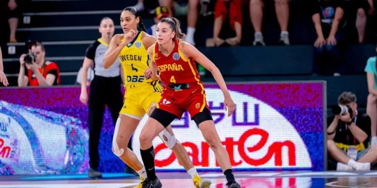 España cumple y se cita con República Checa