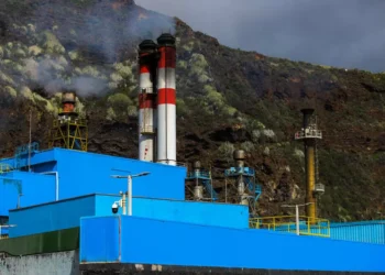 La Palma recupera la electricidad, tras 3 horas de apagón