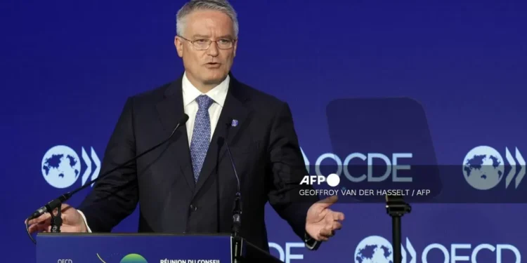 OCDE baja estimado de crecimiento mundial a 2.9%, por Trump