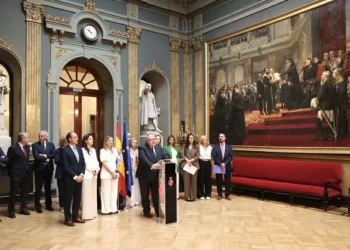 Vázquez denuncia “falta de diálogo” y “de lealtad” de Sanidad