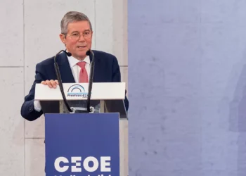 “Mejor arrancar con elecciones en CEOE para asentar las cosas”