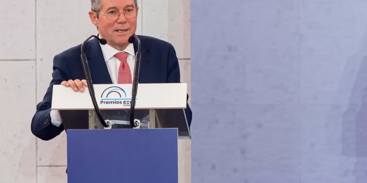 “Mejor arrancar con elecciones en CEOE para asentar las cosas”