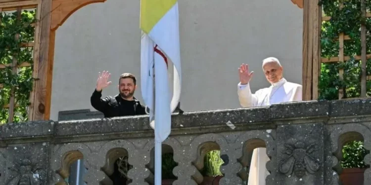 El Papa invita a Ucrania y Rusia a conversar en el Vaticano