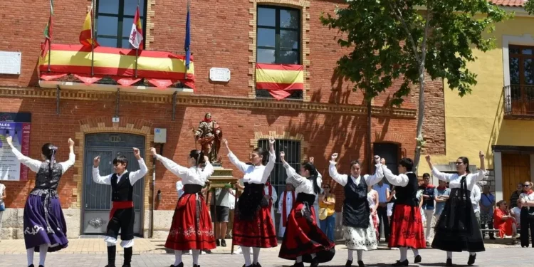 Procesión, peñas y toros para disfrutar en Cigales