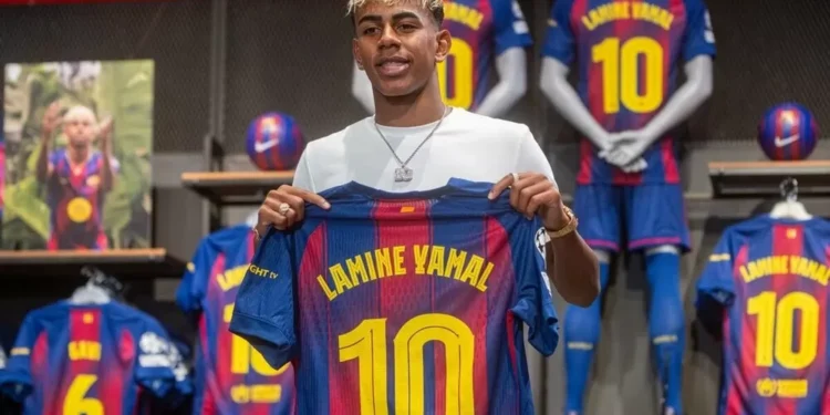Lamine Yamal hereda el dorsal ’10’ del Barça