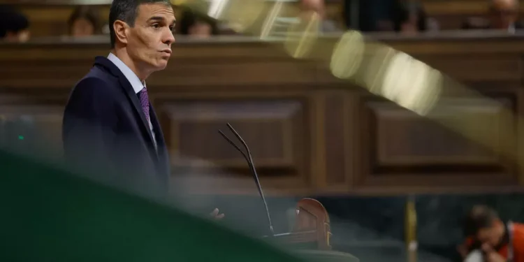 El PSOE cae 7,3 puntos en el CIS tras el ‘caso Cerdán’