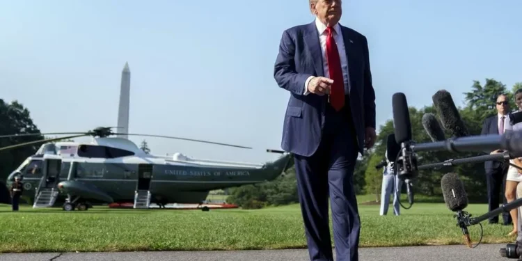 Trump: “Hay posibilidades de un pacto comercial con la UE”