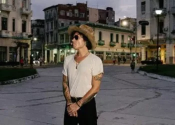 Enrique Bunbury recibirá el Premio a la grandeza Musical en los Latin Grammy 2025