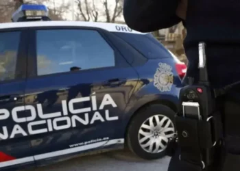 Detenido tras amenazar con una cadena metálica a un joven