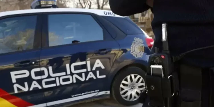 Detenido tras amenazar con una cadena metálica a un joven