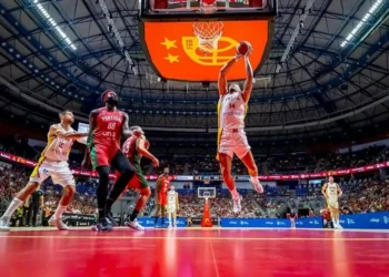 España empieza con dudas la gira hacia el Eurobasket
