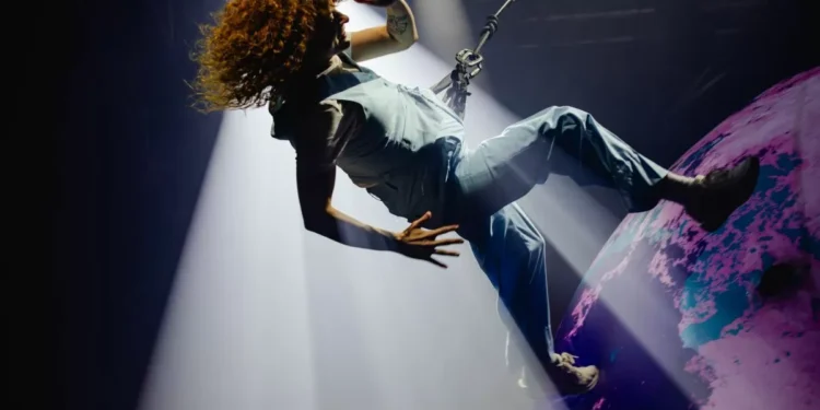 Fuerza Bruta presenta el regreso de “AVEN”: el show más feliz del planeta vuelve recargado en septiembre