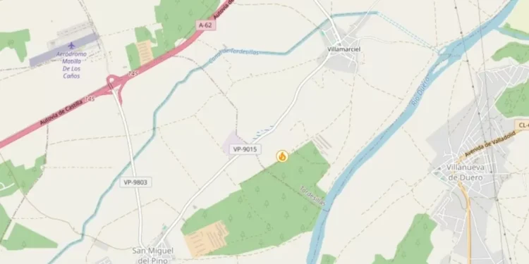 Declarado un incendio activo en Villamarciel