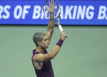 Alcaraz se deshace con autoridad de Lehecka