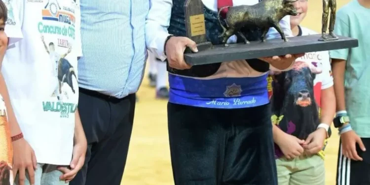 Mario Parrado se alza campeón del concurso de cortes