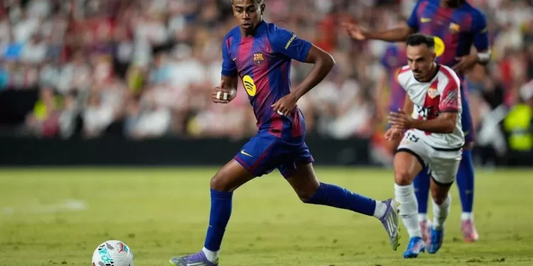 Un FC Barcelona gris no pasa del empate en Vallecas