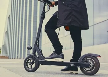 Ya está en marcha la nueva normativa para bicis y patinetes