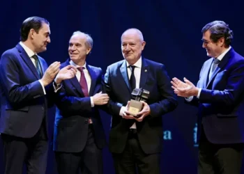 Garamendi pide a la sociedad que valore al mundo empresarial