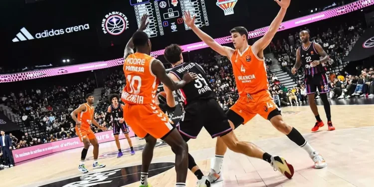 El Valencia Basket muere en la orilla en París