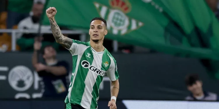 Antony fulmina al Mallorca y sitúa quinto al Betis