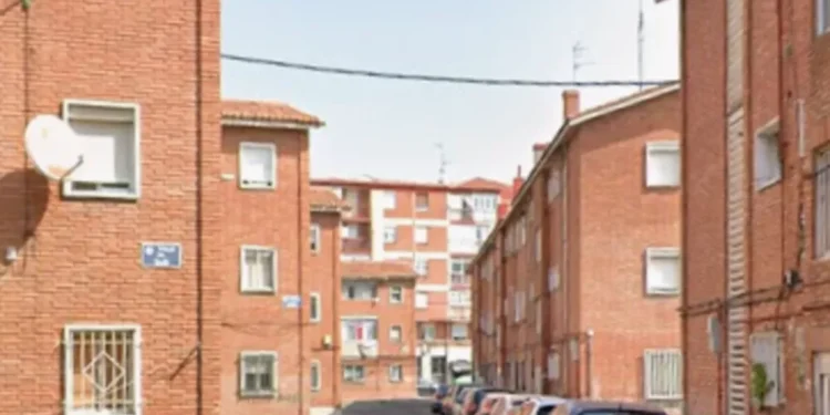 Herido tras una colisión entre un turismo y una motocicleta