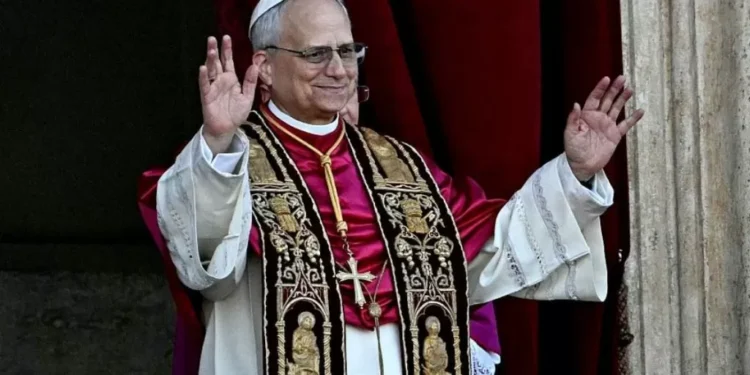 Habemus Papam: Robert Francis Prevost asume el pontificado como León XIV