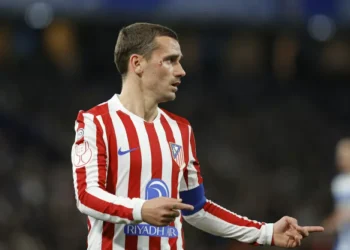 Griezmann mete al Atlético en cuartos de final
