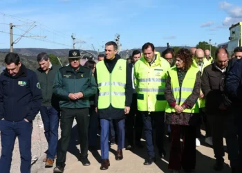 Puente dice que la rotura de la vía es solo pincho tesis más