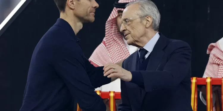 El Real Madrid cesa a Xabi Alonso y lo reemplaza por Arbeloa