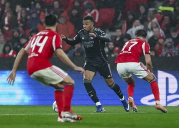 El Real Madrid se queda sin ‘Top 8’ en la borrasca de Lisboa