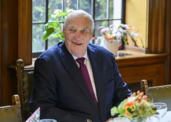 Ingresado en Tenerife el Rey de Noruega